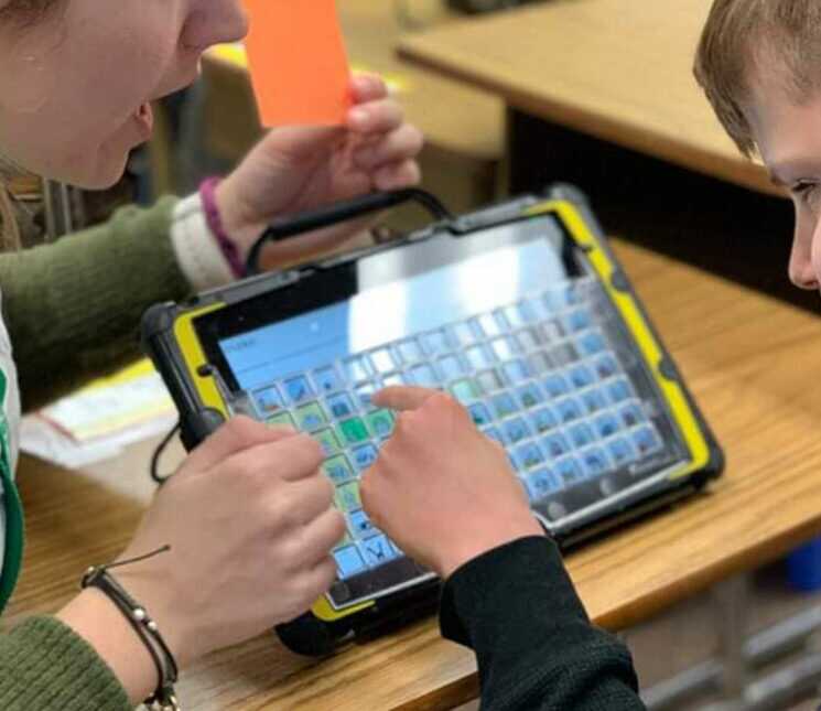 εναλλακτικη επαυξητικη επικοινωνια